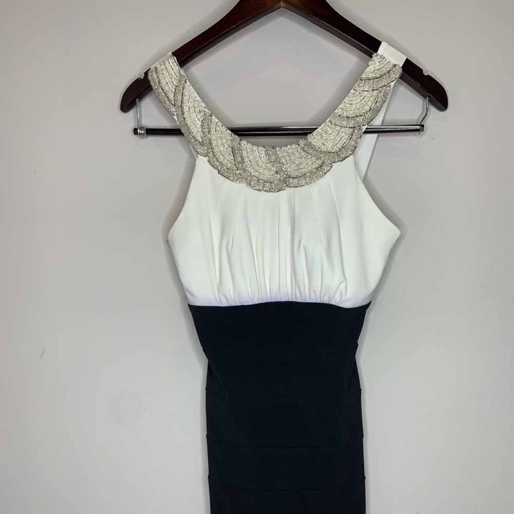 Black and White Stretch Cocktail Dress